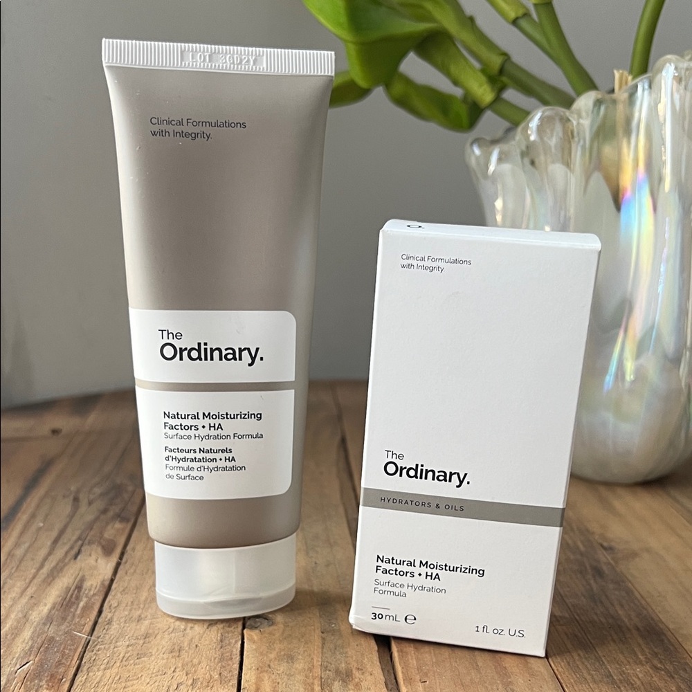 The Ordinary Natural Moisturizing Factors + HA (30 mL + 100 mL)